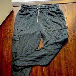 Old Navy Cargo Joggers (size M)